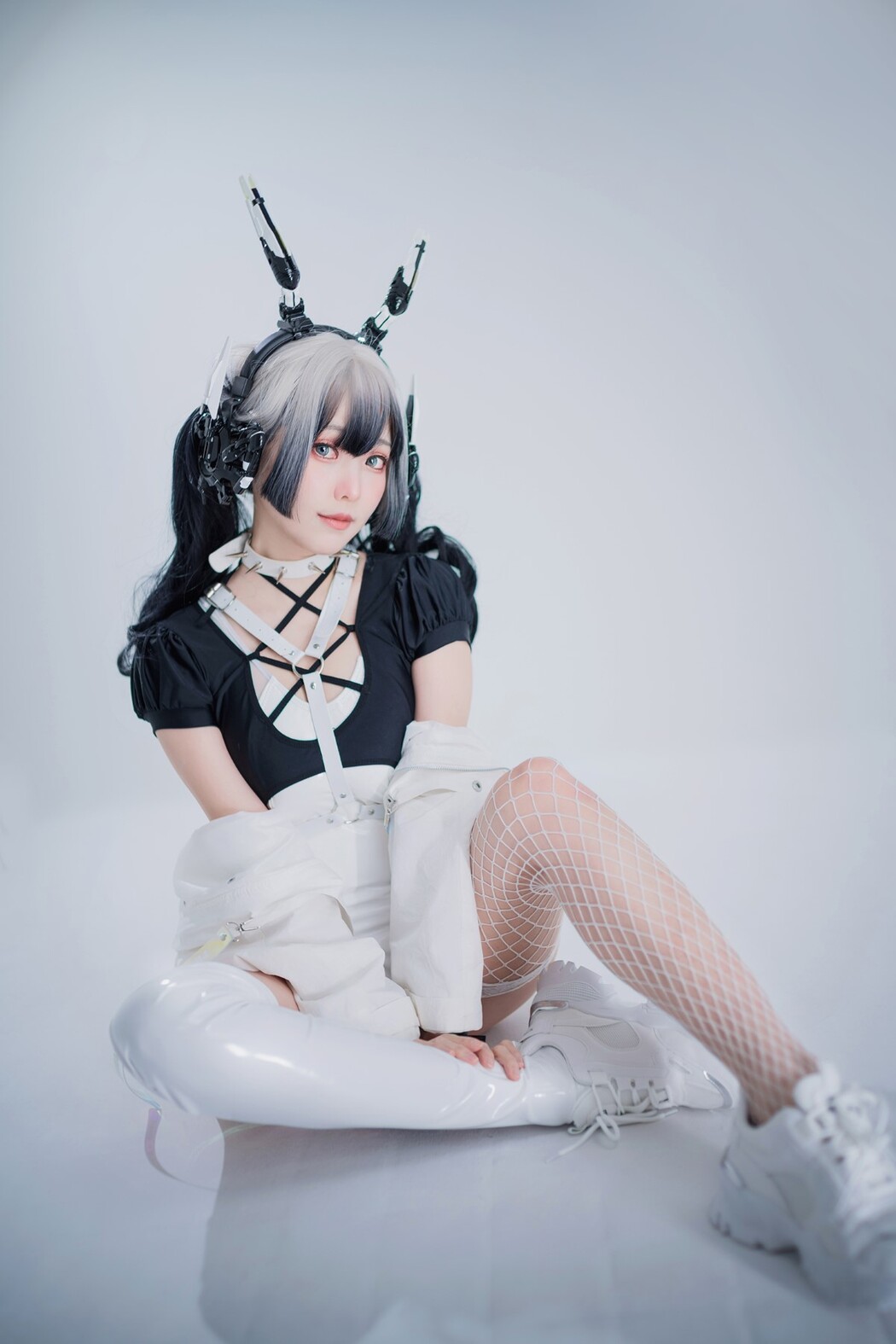 Coser@Ely – Cyber Girl Blanche