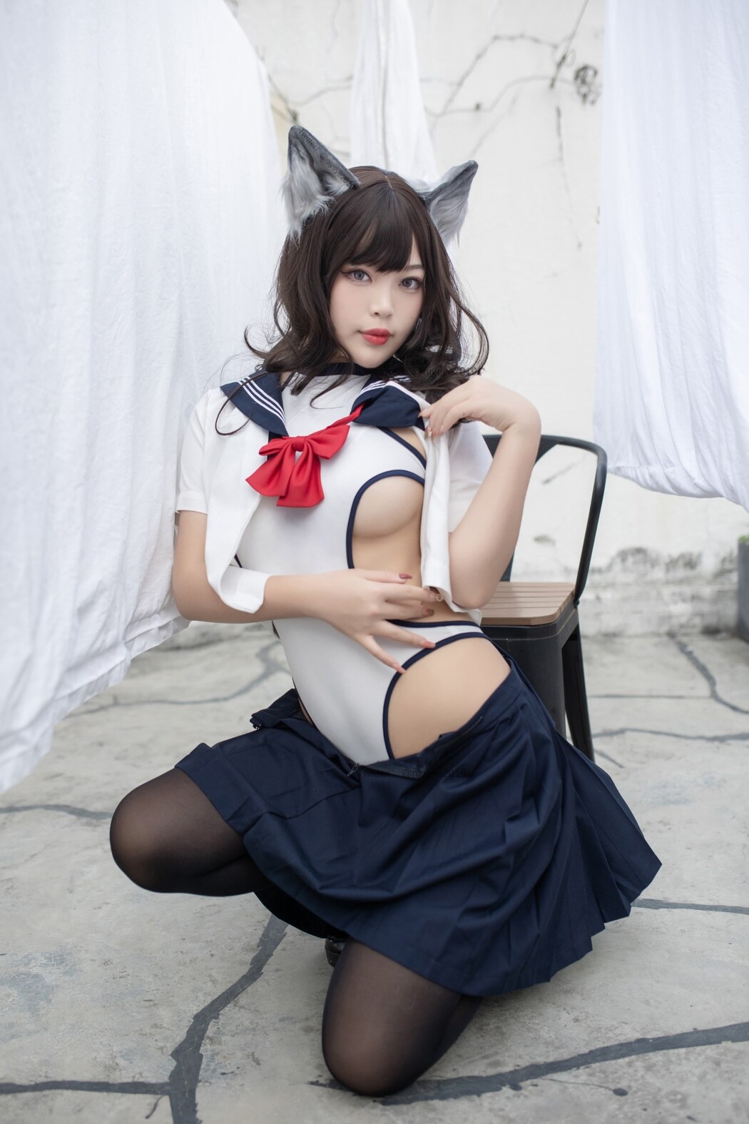 Coser@白烨 Vol.047 魅惑狼姐姐 室外