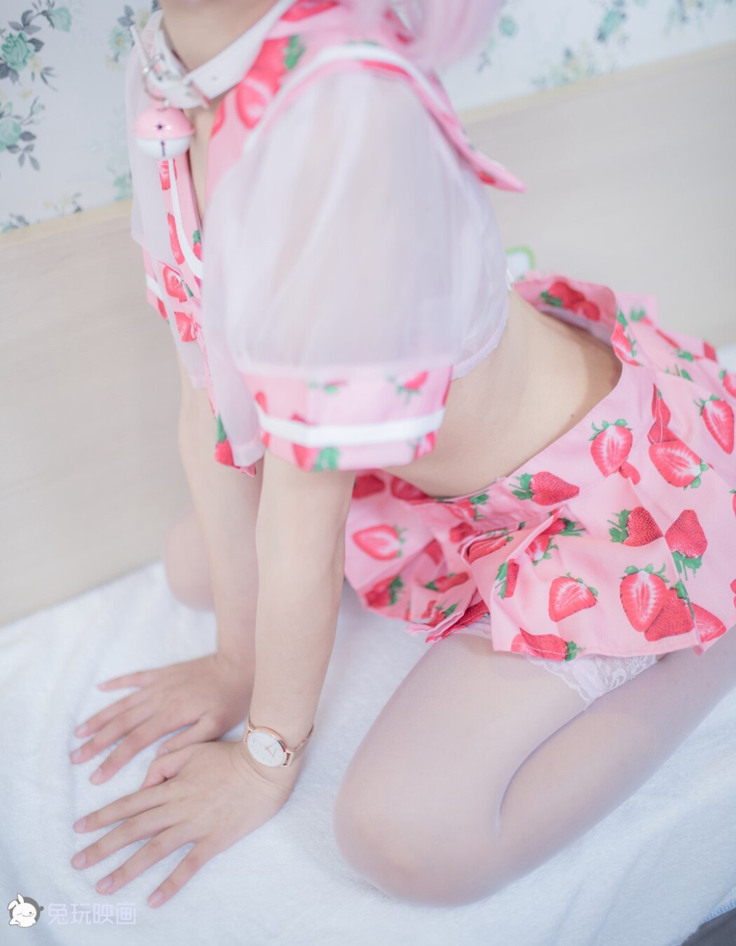 Coser@兔玩映画 Vol.016 草莓裙
