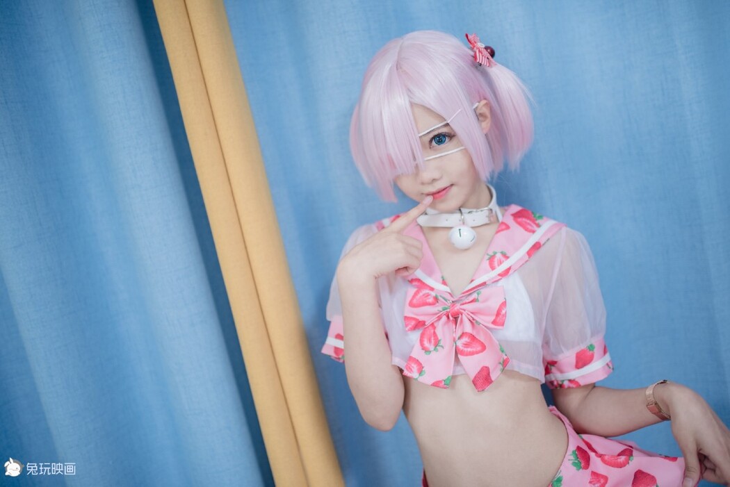 Coser@兔玩映画 Vol.016 草莓裙