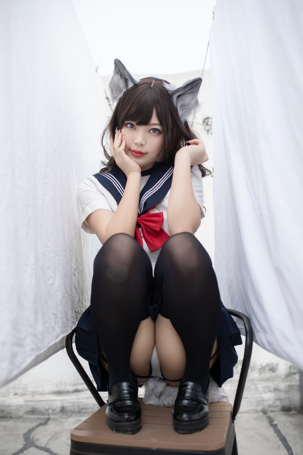 Coser@白烨 Vol.047 魅惑狼姐姐 室外