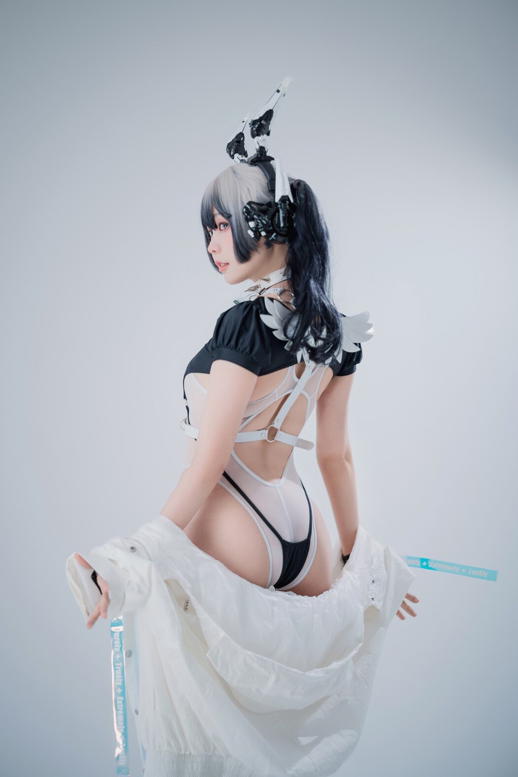 Coser@Ely – Cyber Girl Blanche