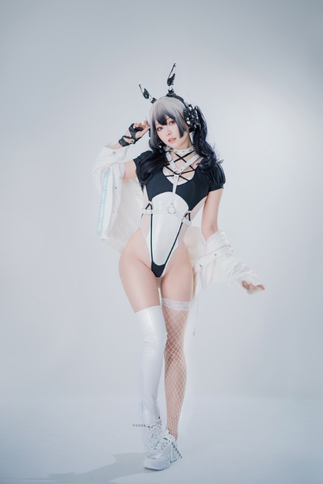 Coser@Ely – Cyber Girl Blanche