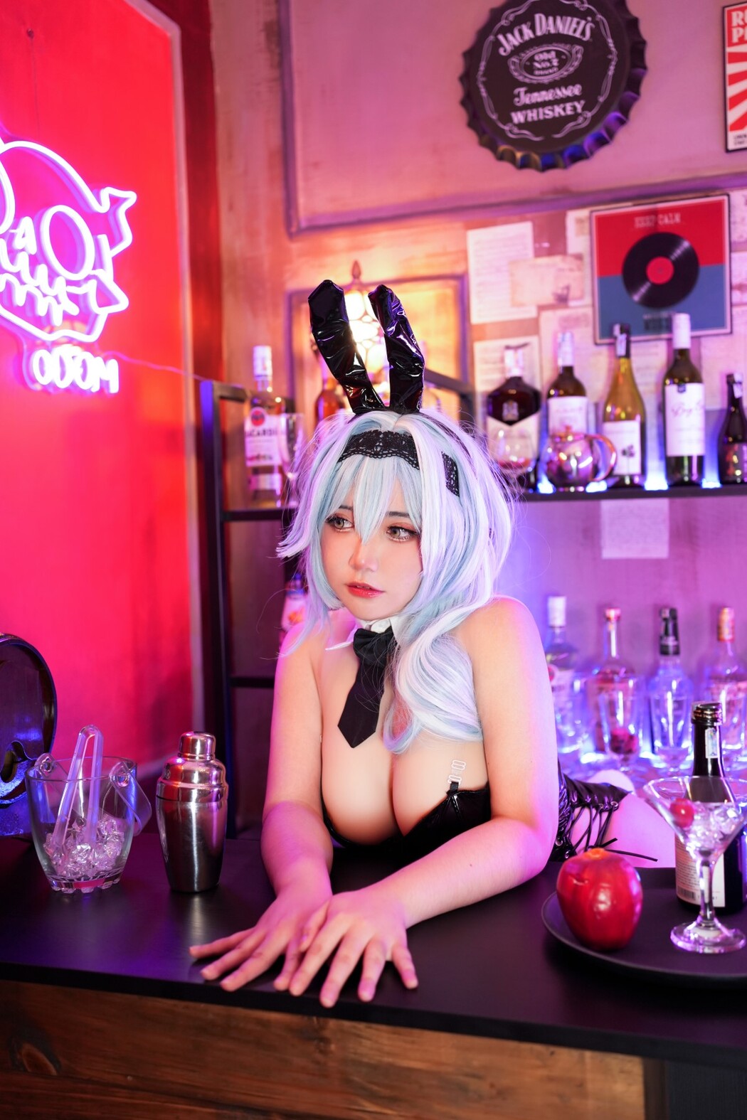 Coser@Maria Desu – Eula Bunny Suit