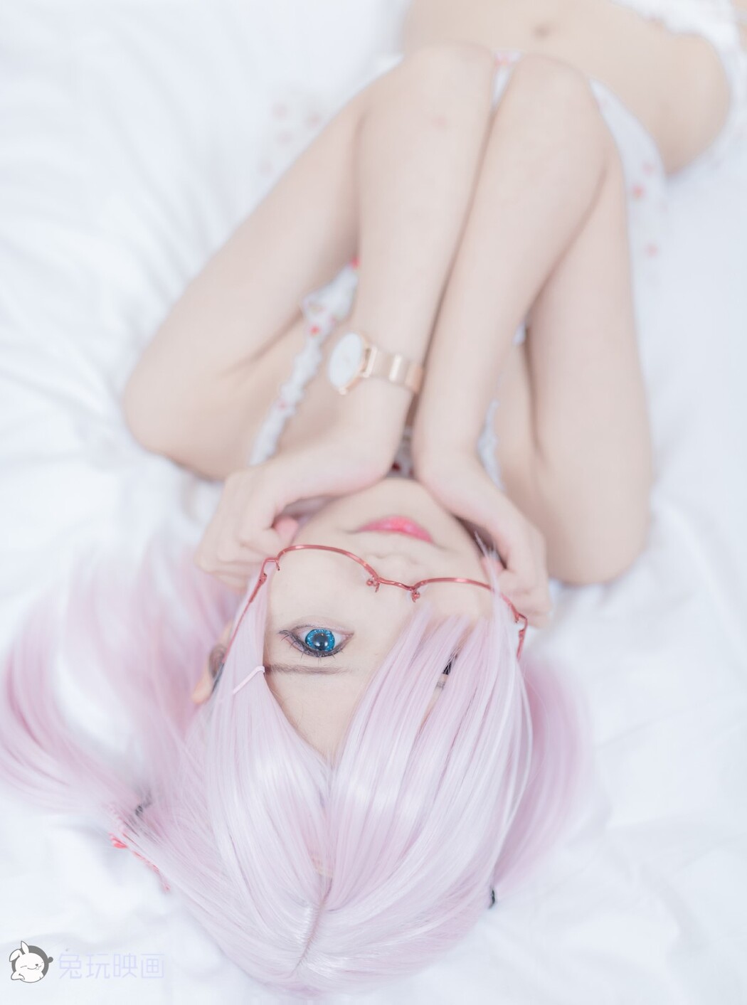 Coser@兔玩映画 Vol.016 草莓裙