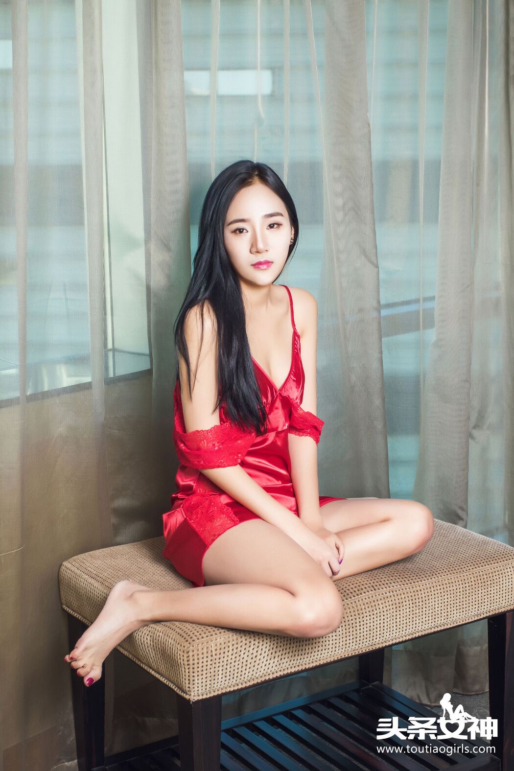 Zhou Ling "Snow Muscle Thin Clothes" [Headline Goddess]