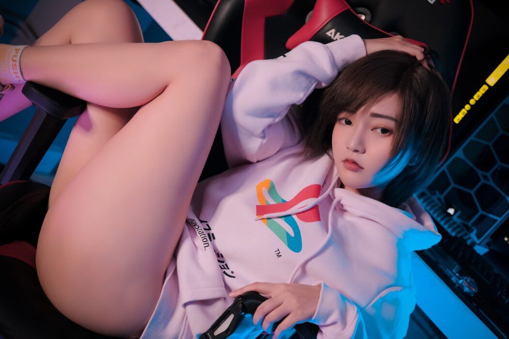 Coser@Potato Godzilla Casual Lonley Gamer