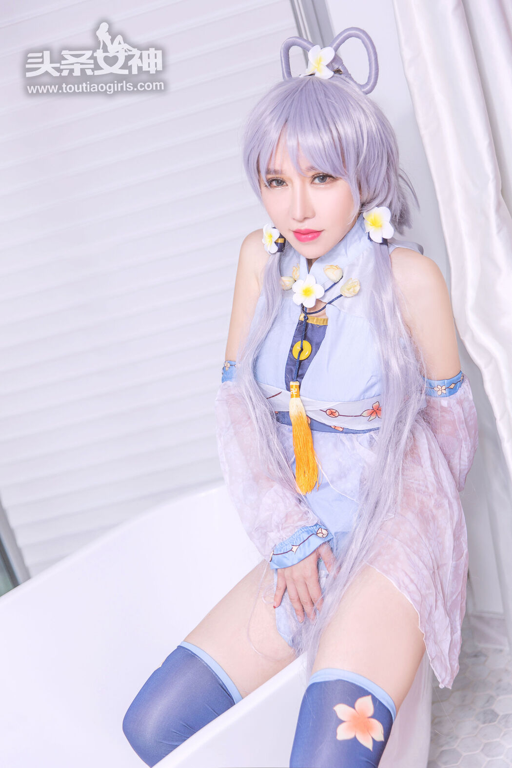 Xinxin "Tianyi Doll" [Headline Goddess]