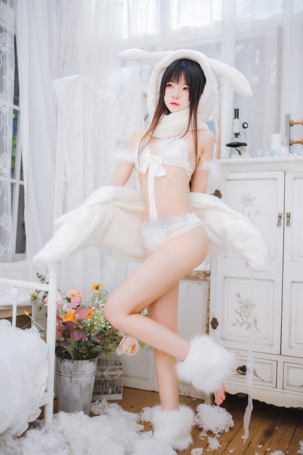 Coser@桜桃喵 Vol.142 小白兔01And 02