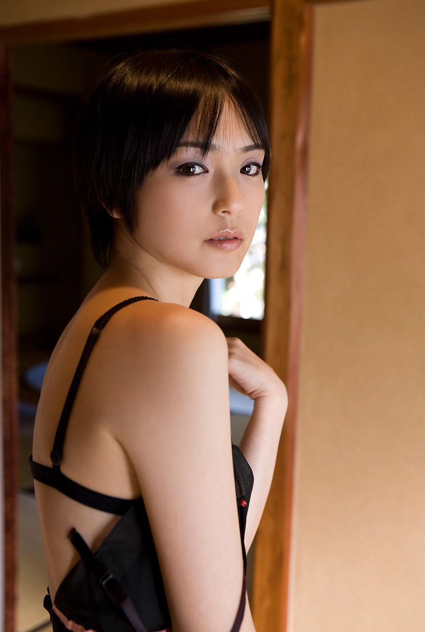 Koyamada Yuri/Oyamada Sayuri "Absolute Transparency" [Image.tv]