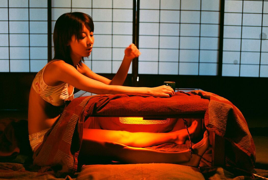 Mariko Okubo "Kiss, Shiyoka" [Image.tv]
