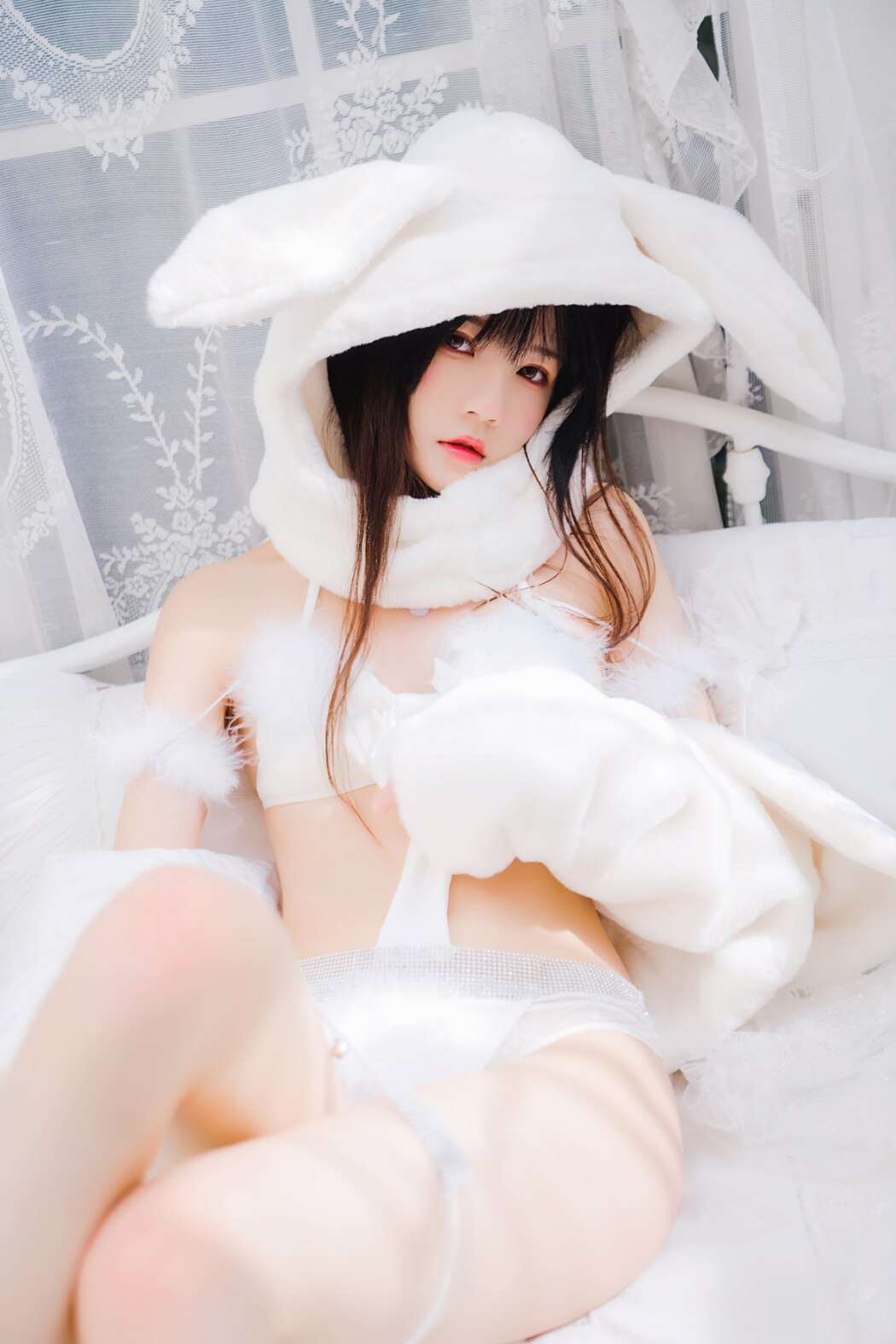 Coser@桜桃喵 Vol.142 小白兔01And 02