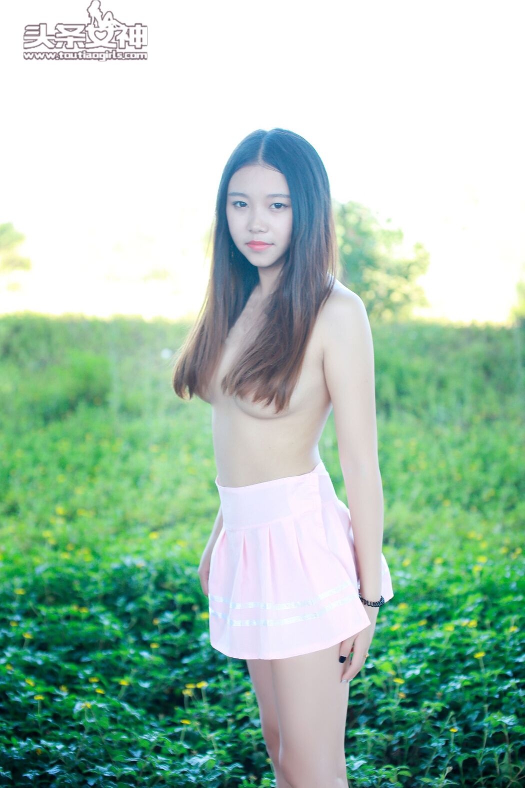 Xiao Yu "Extremely Out of the Wild" [Headline Goddess]