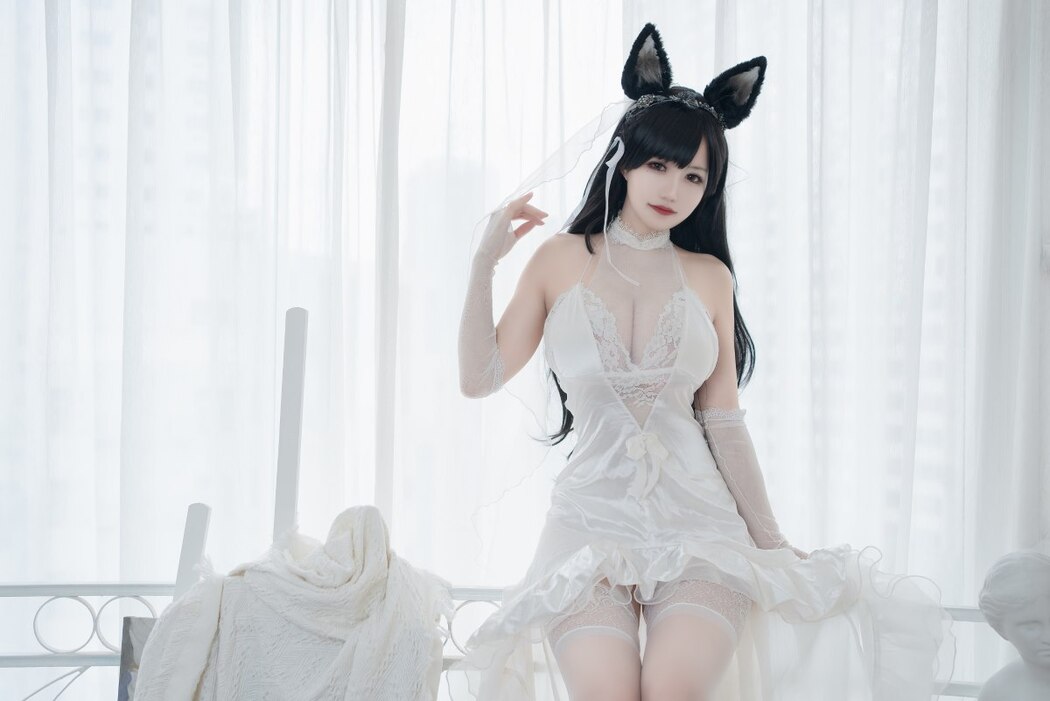 Coser@小仓千代w Vol.015 爱宕婚纱