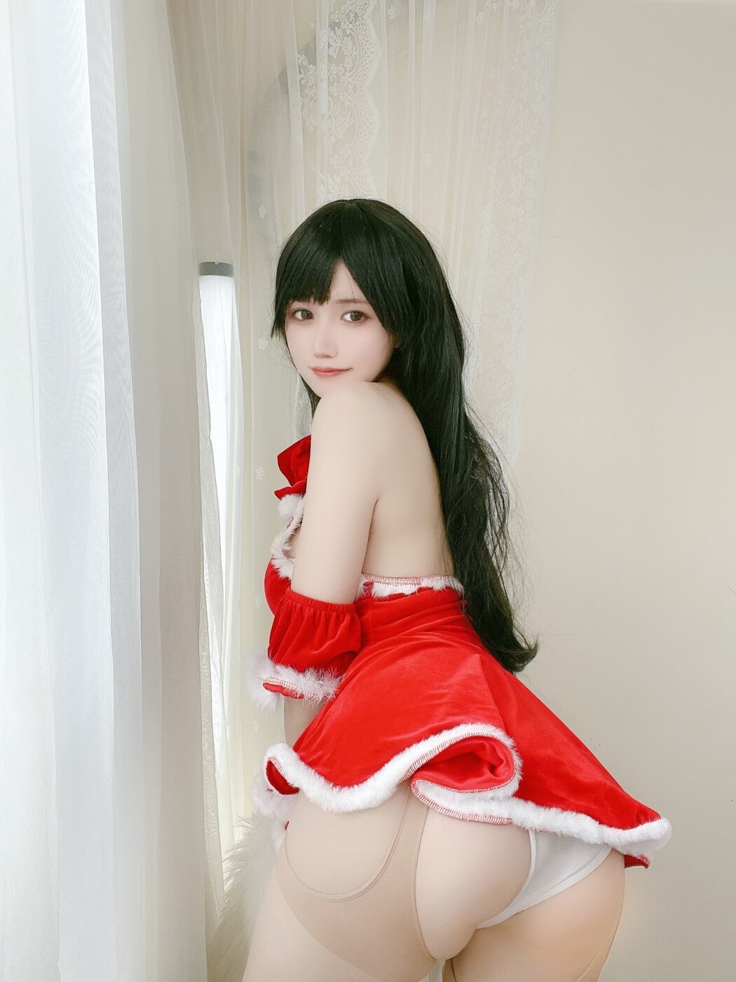 Coser@小仓千代w Vol.018 红色礼物裙