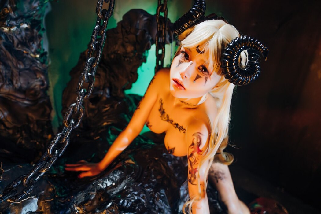 Coser@晕崽Zz – 惩戒魅魔2