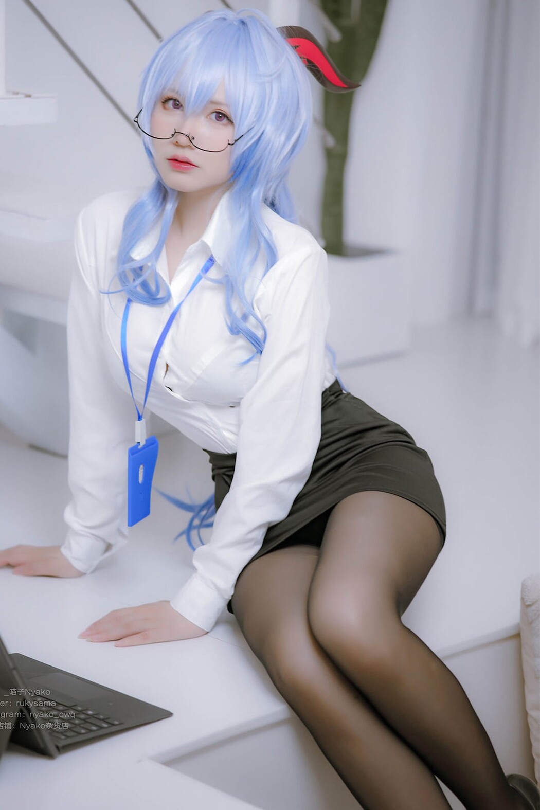 Coser@Nyako喵子 – 原神 甘雨OL Cover Photo