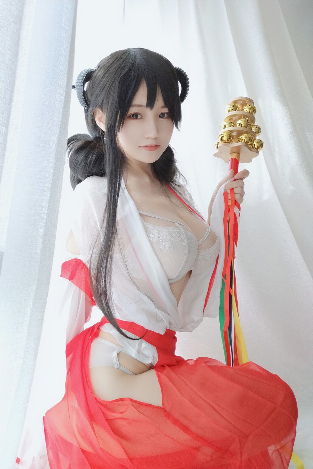 Coser@小仓千代w Vol.008 有点不对劲的巫女 Cover Photo