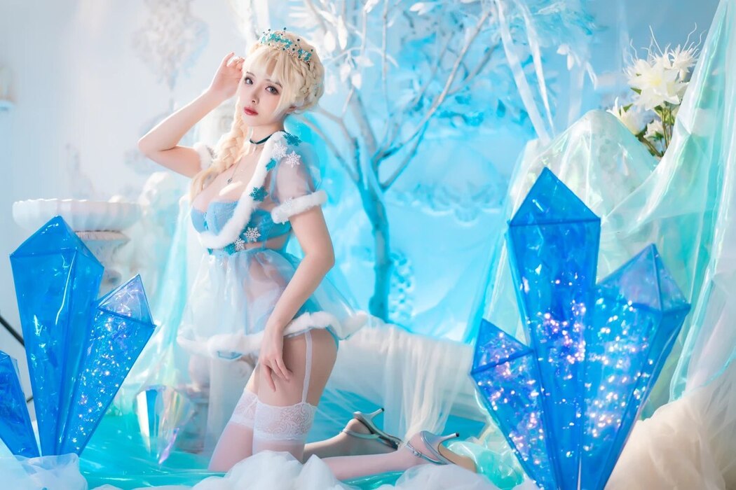 Coser@雯妹不讲道理 Vol.073 冰雪