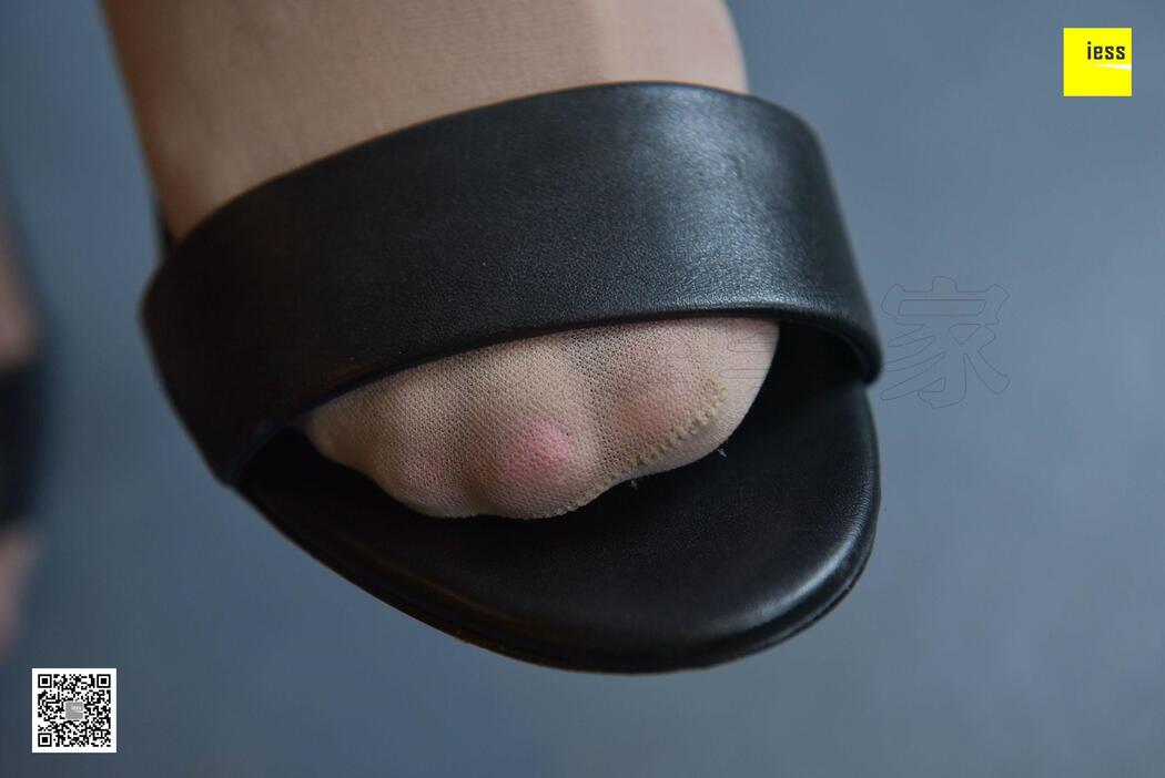 Sixiangjia 136 Jingjing "Wear Your Shoes and You Go" [IESS Weird and Interesting]