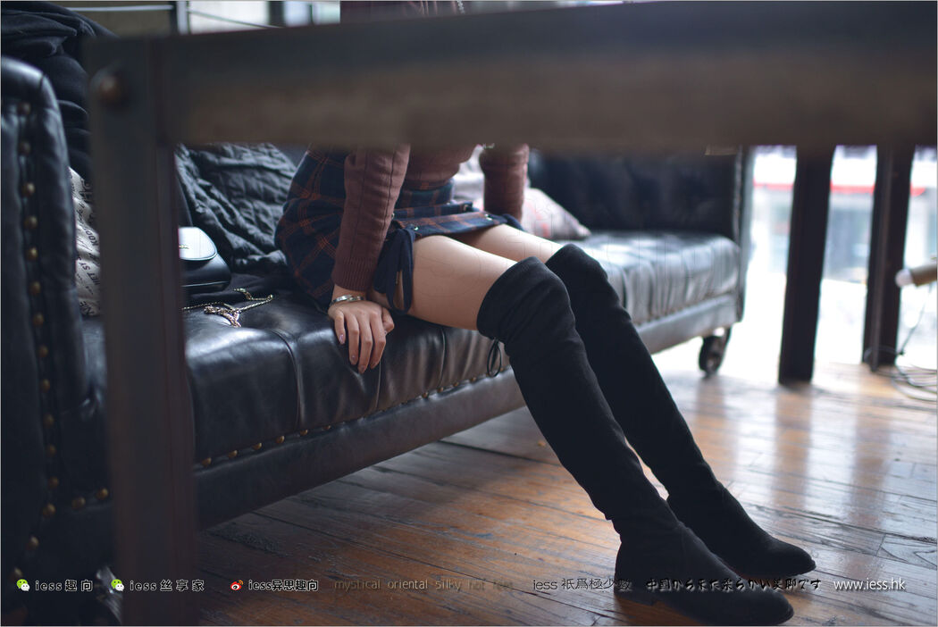 Silky Foot Bento 190 Zhang Xinyue "Over the Knee Boots-The Temptation of the King 1" [IESS