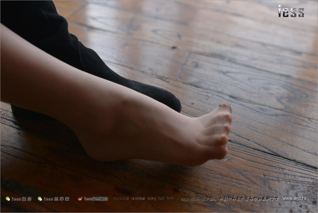 Silky Foot Bento 190 Zhang Xinyue "Over the Knee Boots-The Temptation of the King 1" [IESS