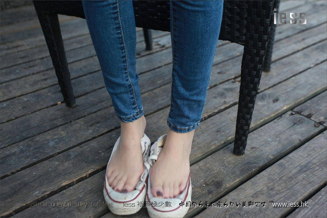 Silky Foot Bento 102 Jia Ye "Fairy Brand Jeans and High-heeled Pork" [IESS Wei Si Fun Xiang]