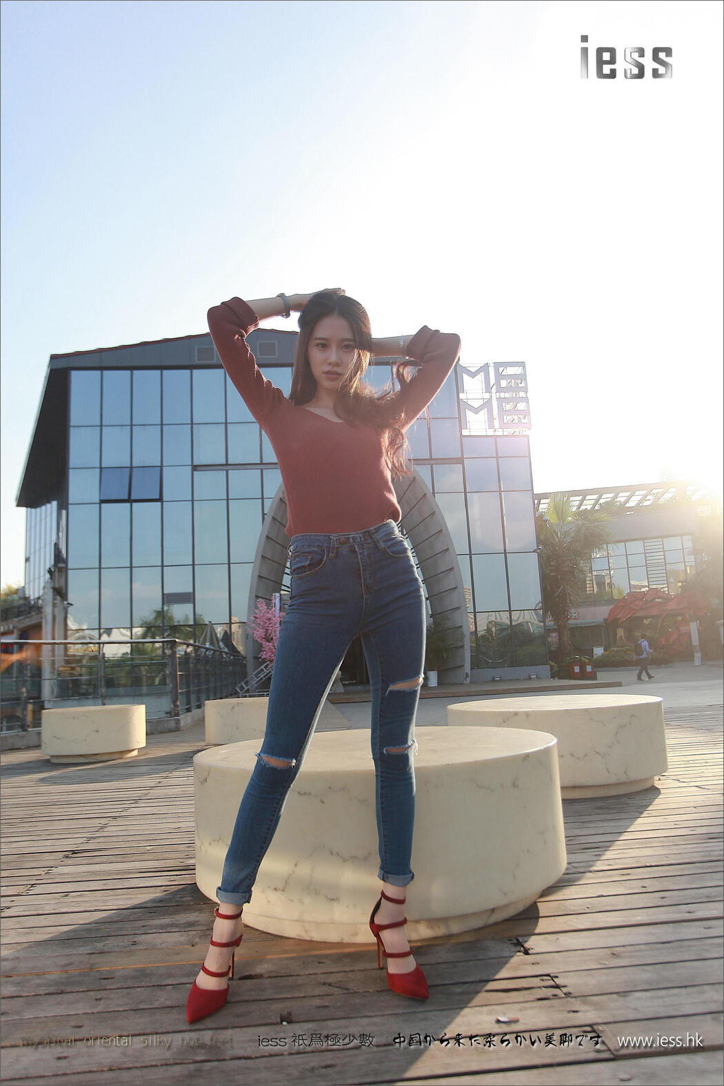 Silky Foot Bento 102 Jia Ye "Fairy Brand Jeans and High-heeled Pork" [IESS Wei Si Fun Xiang]