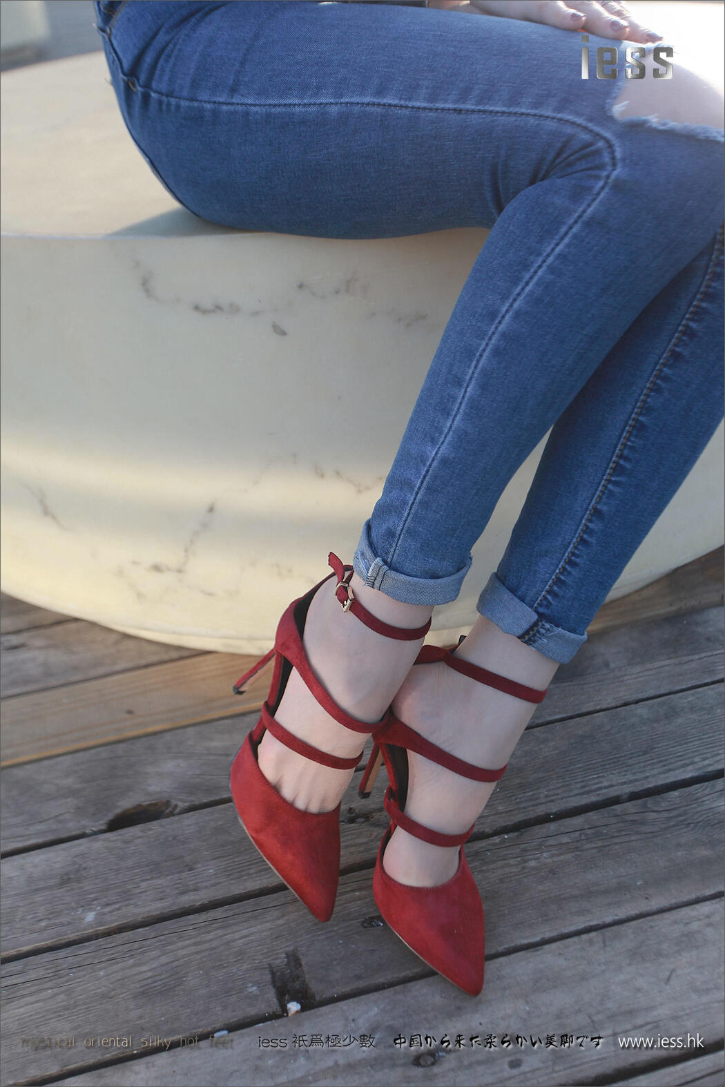 Silky Foot Bento 102 Jia Ye "Fairy Brand Jeans and High-heeled Pork" [IESS Wei Si Fun Xiang]