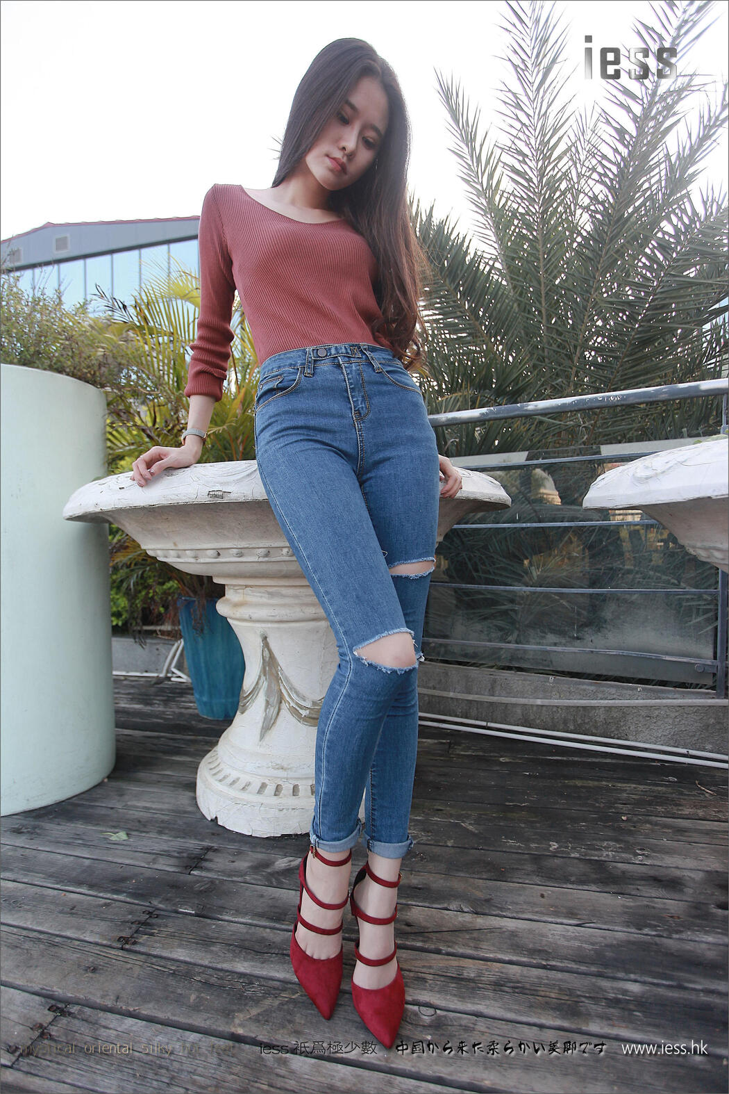 Silky Foot Bento 102 Jia Ye "Fairy Brand Jeans and High-heeled Pork" [IESS Wei Si Fun Xiang]