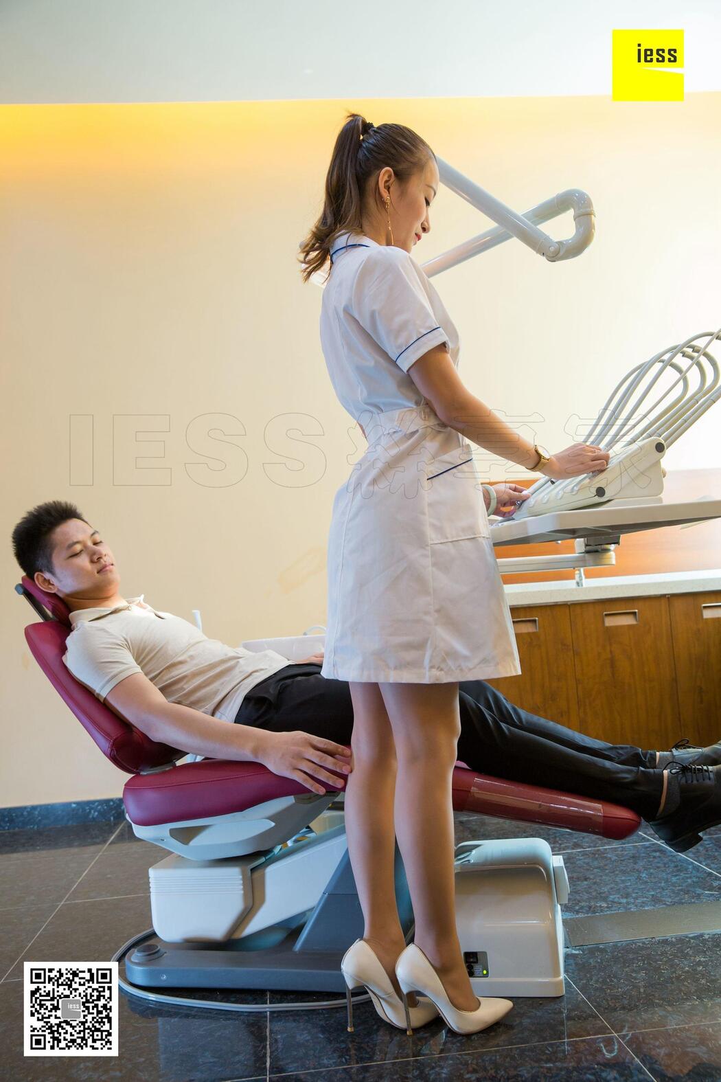 Fall in love with the female dentist "Tentative" [Issiquxiang IESS] "Devil Wednesday" Special Issue 23