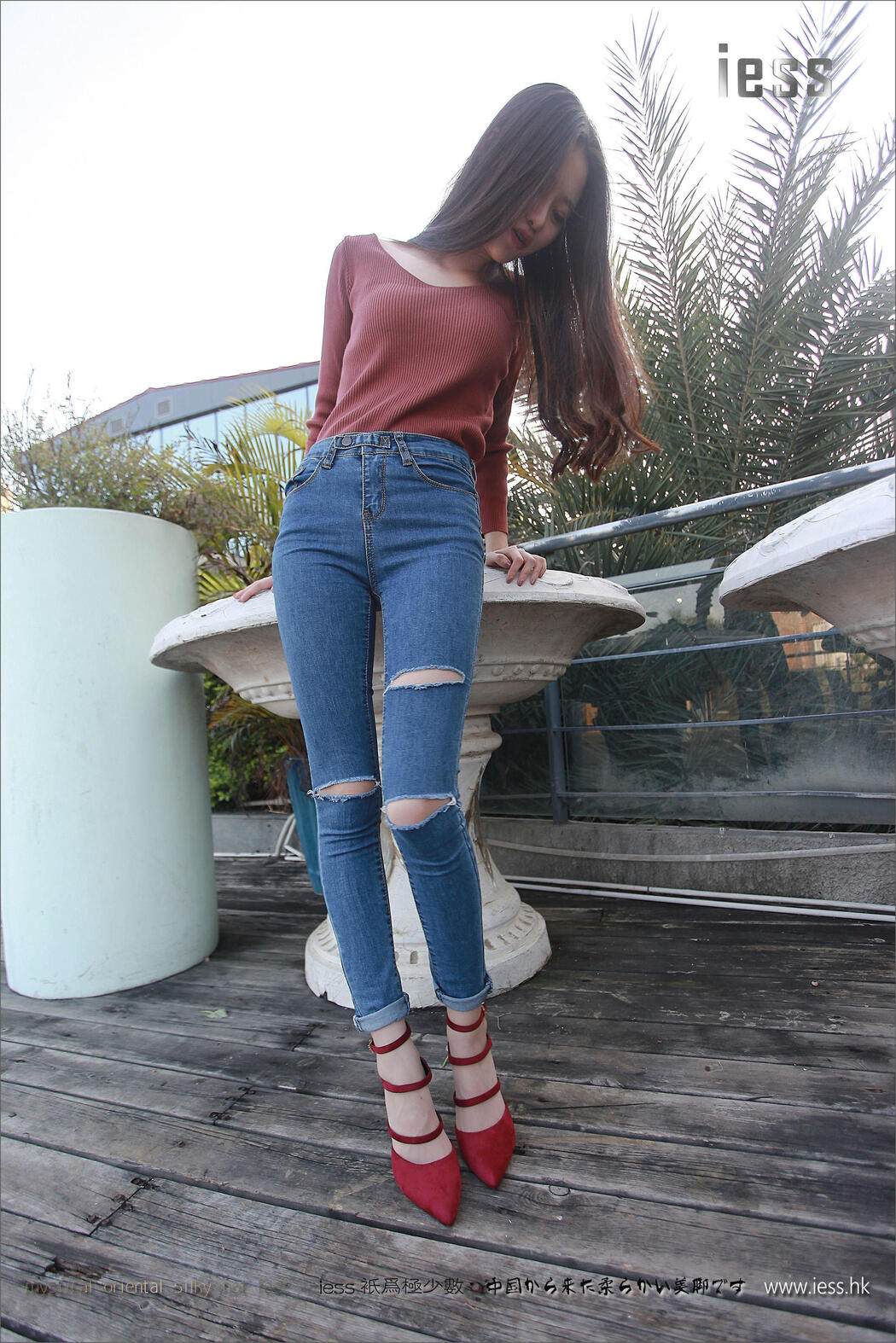 Silky Foot Bento 102 Jia Ye "Fairy Brand Jeans and High-heeled Pork" [IESS Wei Si Fun Xiang]