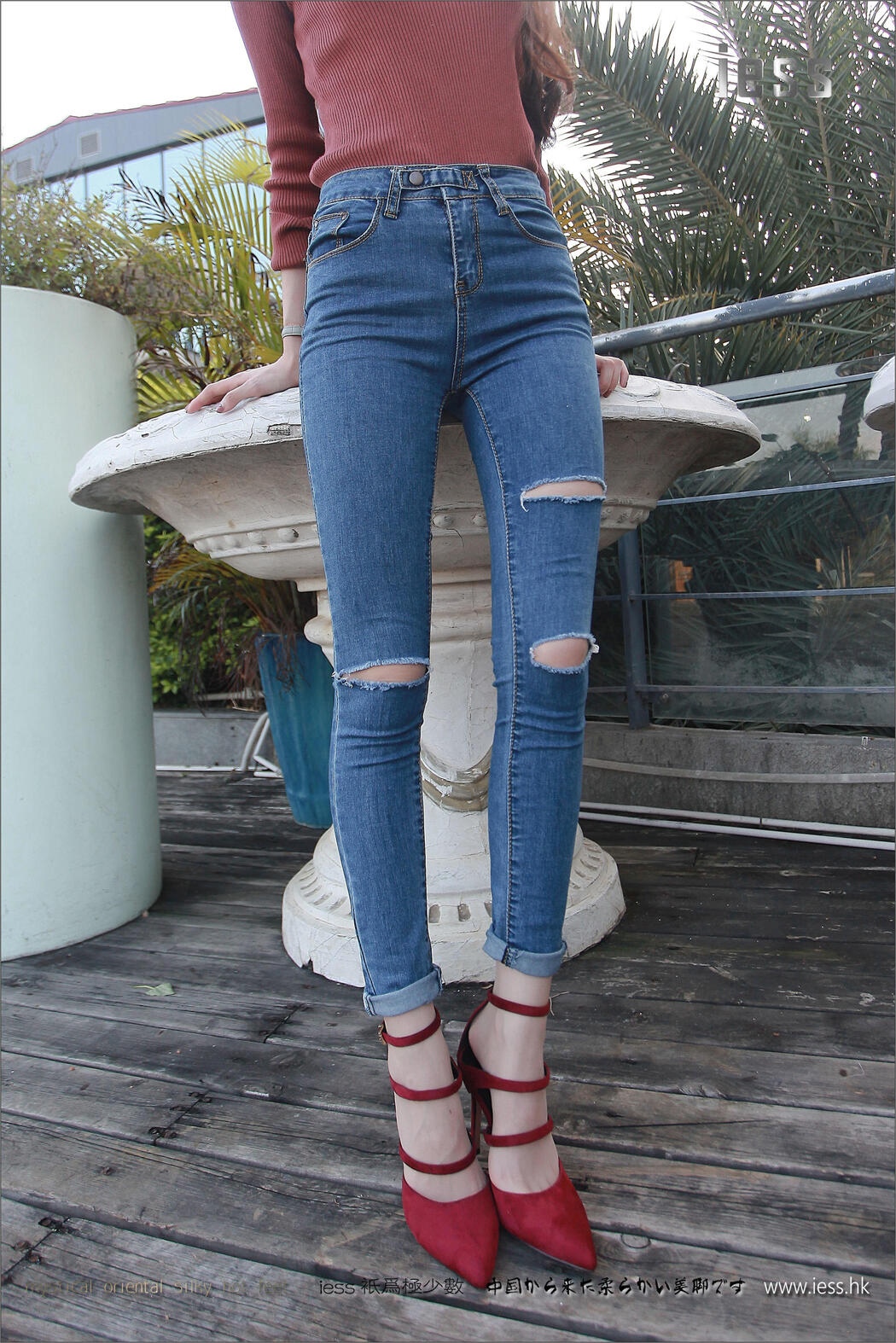 Silky Foot Bento 102 Jia Ye "Fairy Brand Jeans and High-heeled Pork" [IESS Wei Si Fun Xiang]