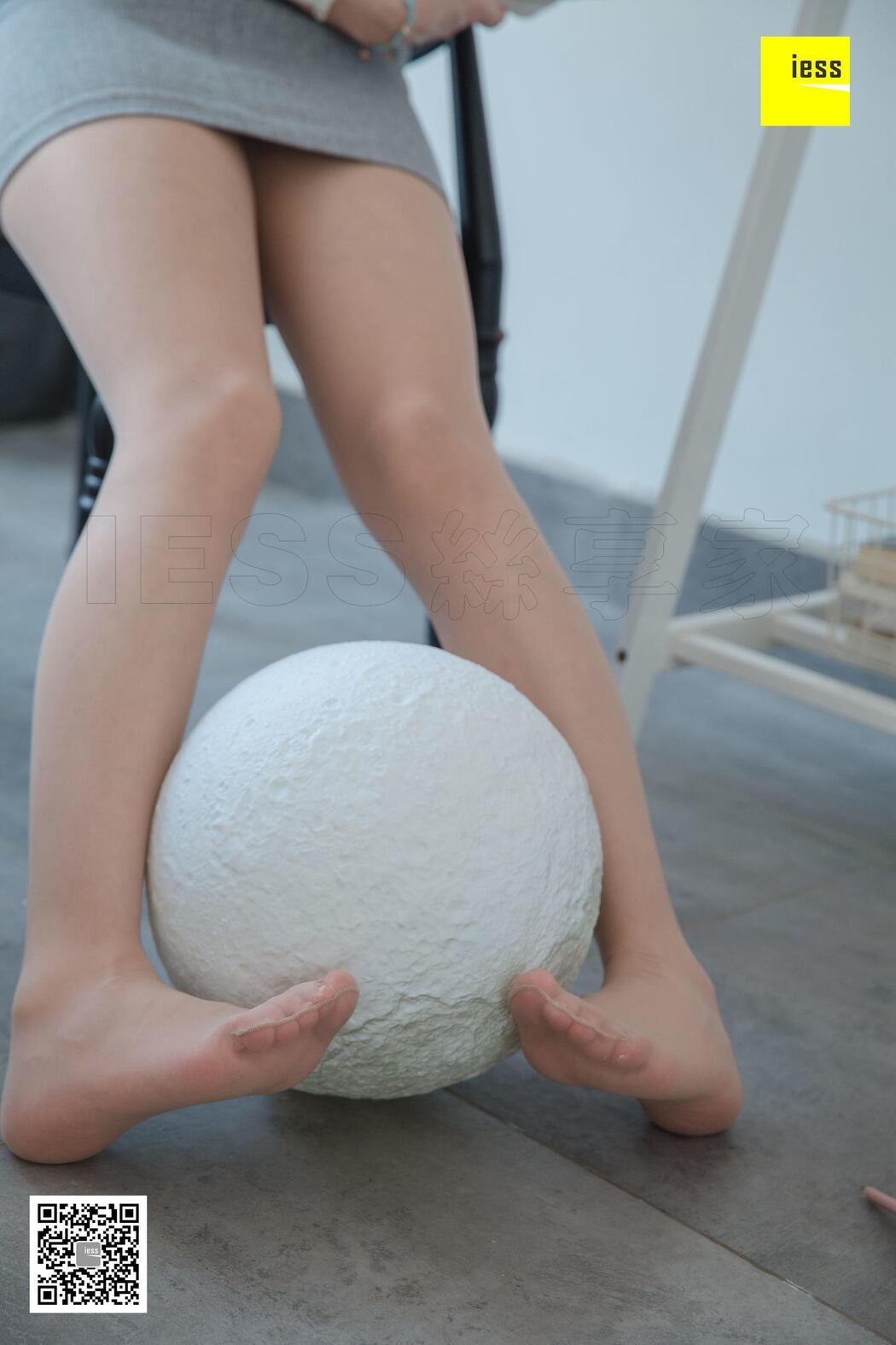 Wen Xin "The Slightly Upturned Curve" [Iss to IESS] Sixiangjia 311 Beautiful Legs and Feet