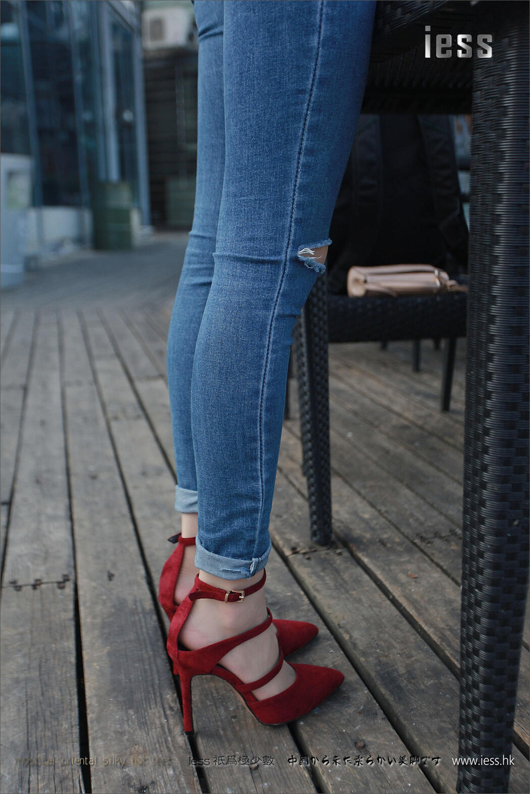 Silky Foot Bento 102 Jia Ye "Fairy Brand Jeans and High-heeled Pork" [IESS Wei Si Fun Xiang]