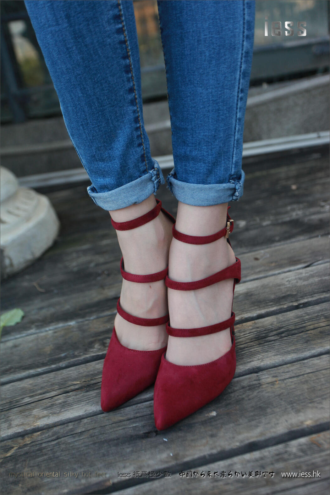 Silky Foot Bento 102 Jia Ye "Fairy Brand Jeans and High-heeled Pork" [IESS Wei Si Fun Xiang]