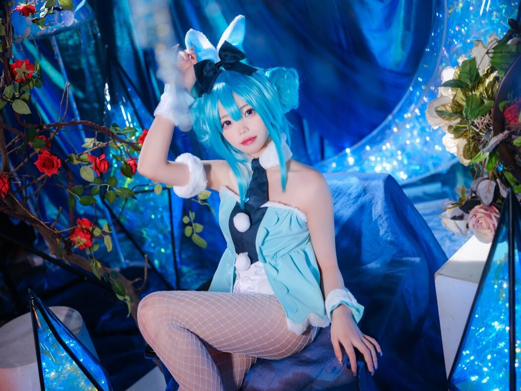 Coser@黏黏团子兔 – MIKU初音未来兔女郎