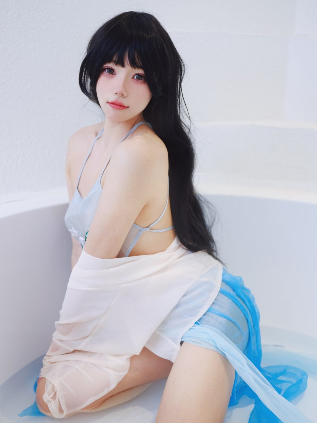 Coser@黏黏团子兔 – 古风情趣三套