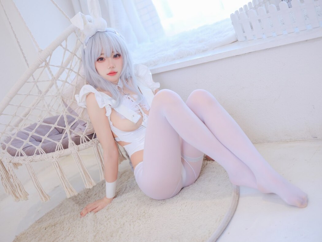 Coser@黏黏团子兔 – 恶毒兔女郎