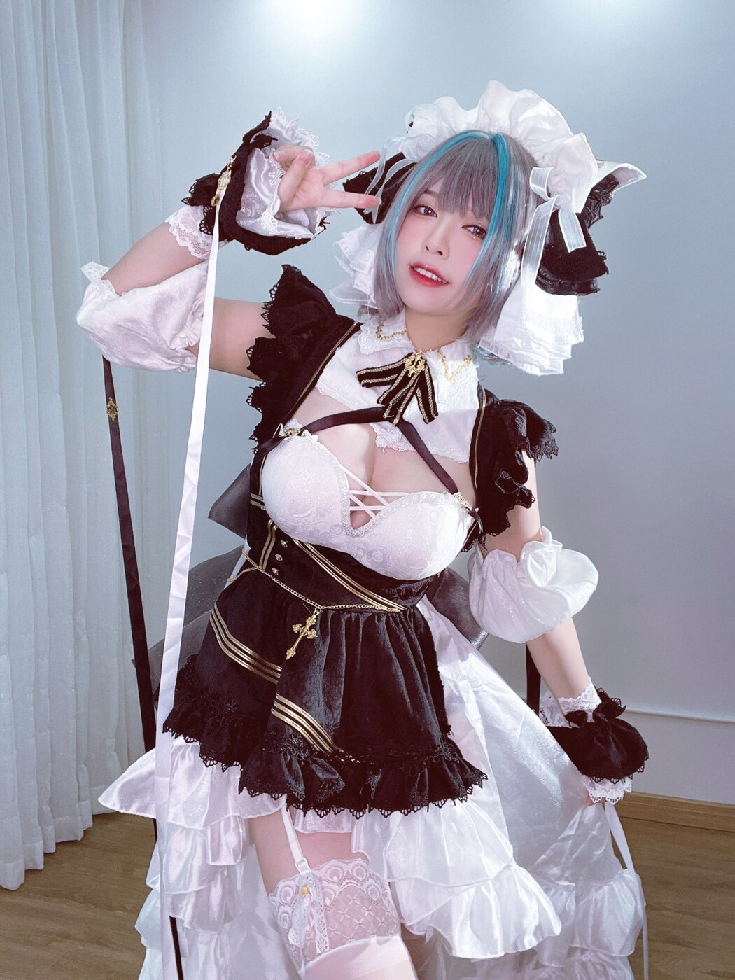 Coser@半半子 – 柴郡