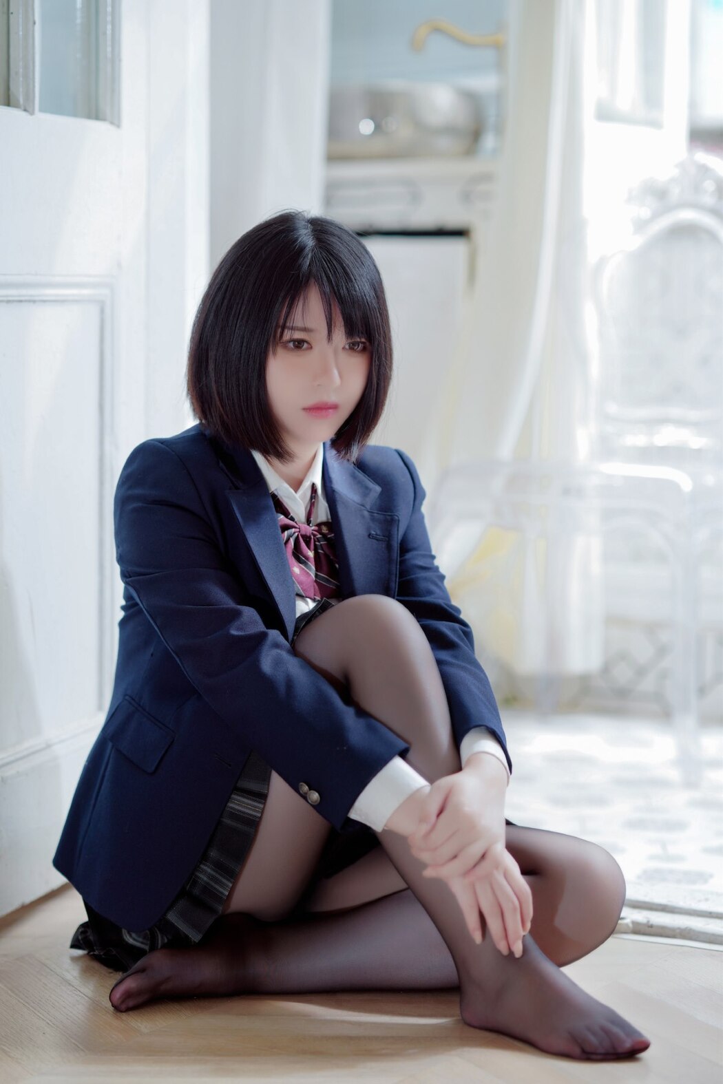 Coser@半半子 – 彼女の制服姿が好き