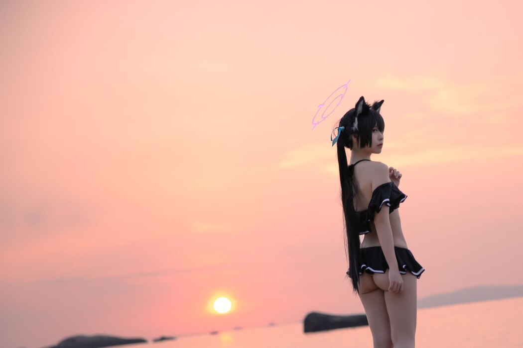 Coser@G44不会受伤 Vol.085 碧蓝档案 黑見芹香 海边泳装
