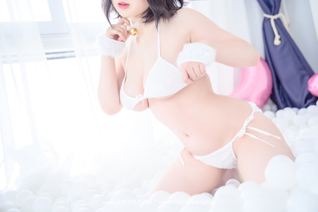 Coser@皮皮奶可可爱了啦 白猫