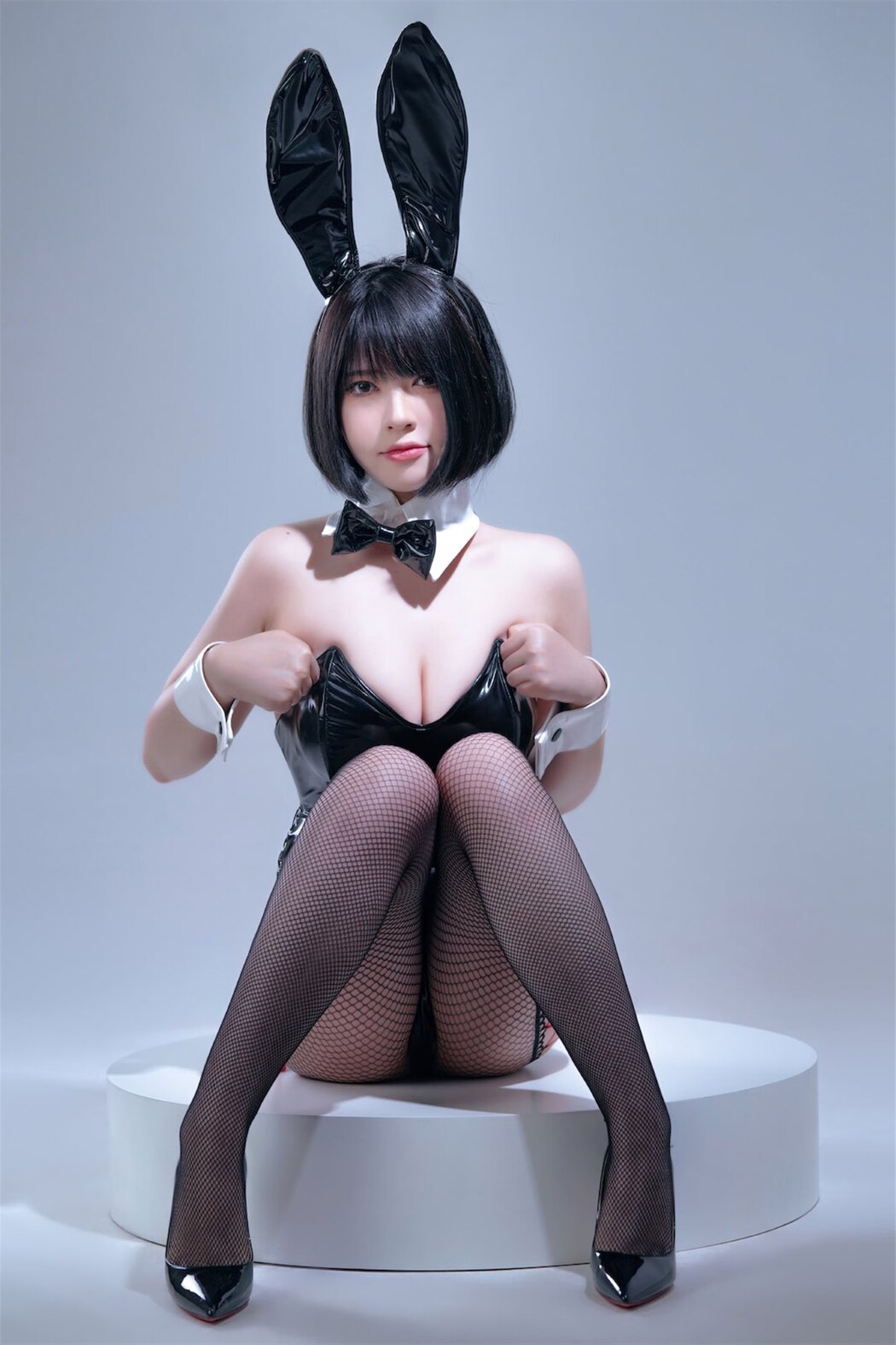 Coser@半半子 – Bunny Vol.02