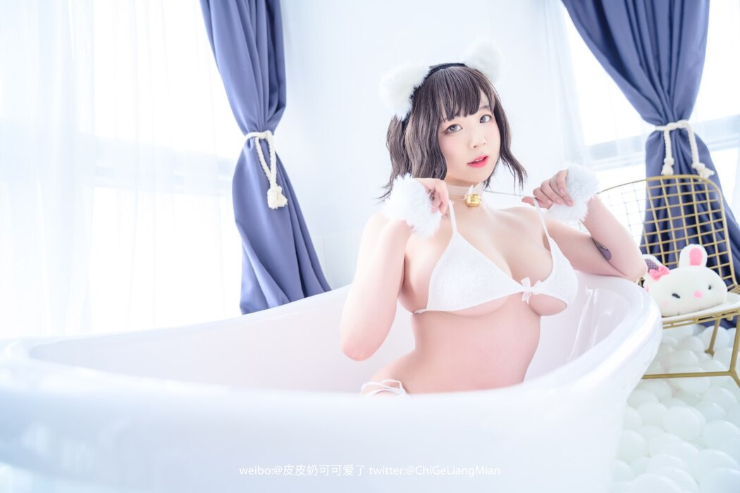 Coser@皮皮奶可可爱了啦 白猫