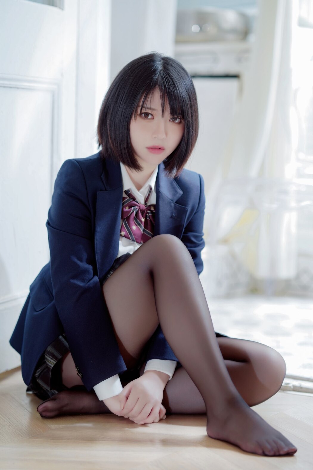 Coser@半半子 – 彼女の制服姿が好き