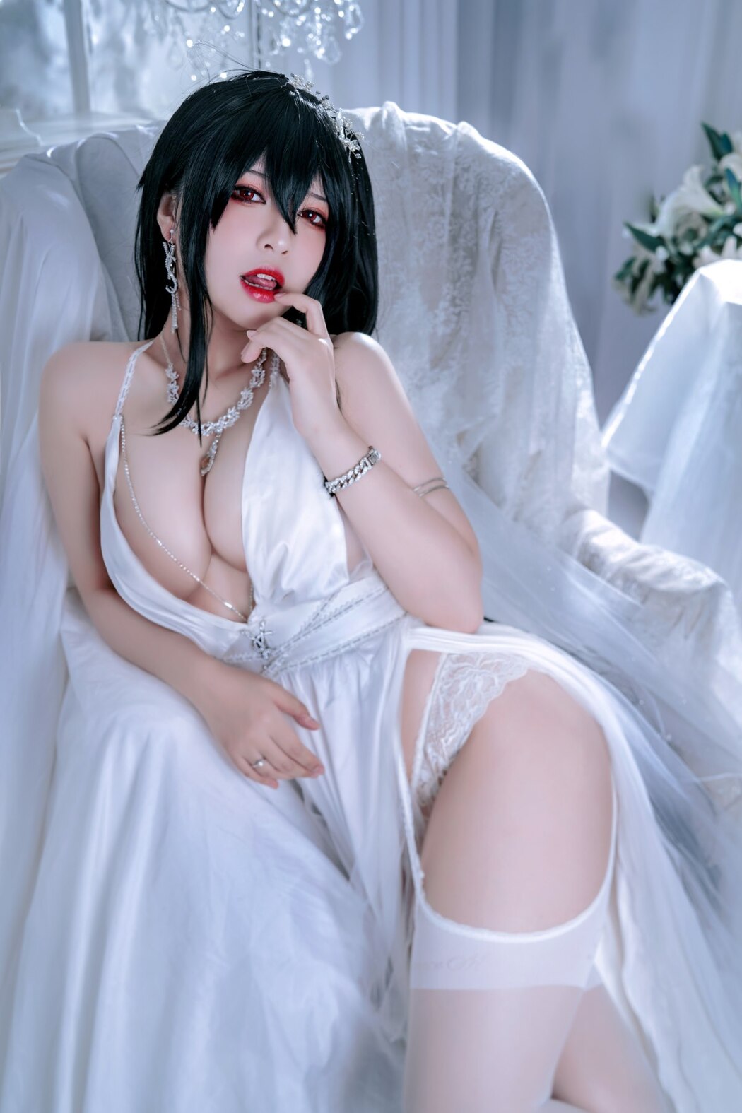 Coser@半半子 – 大凤花嫁