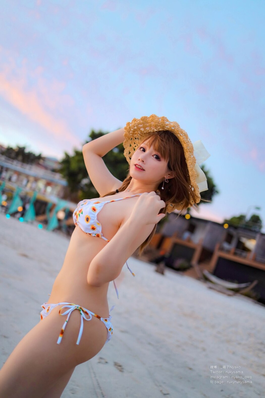 Coser@Nyako喵子 – 向日葵比基尼