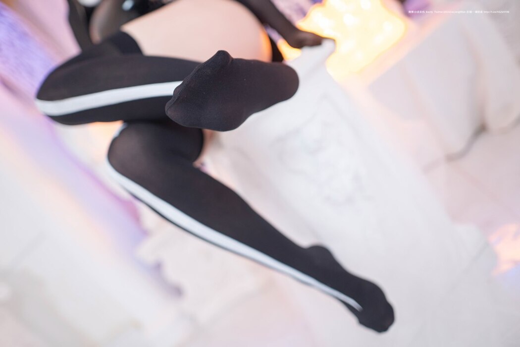 Coser@皮皮奶可可爱了啦 – 系带修女