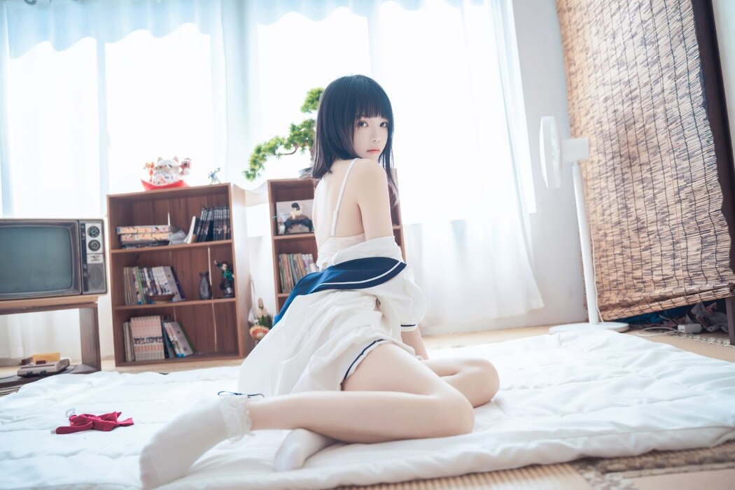 Coser@桜桃喵 Vol.143 盛夏制服